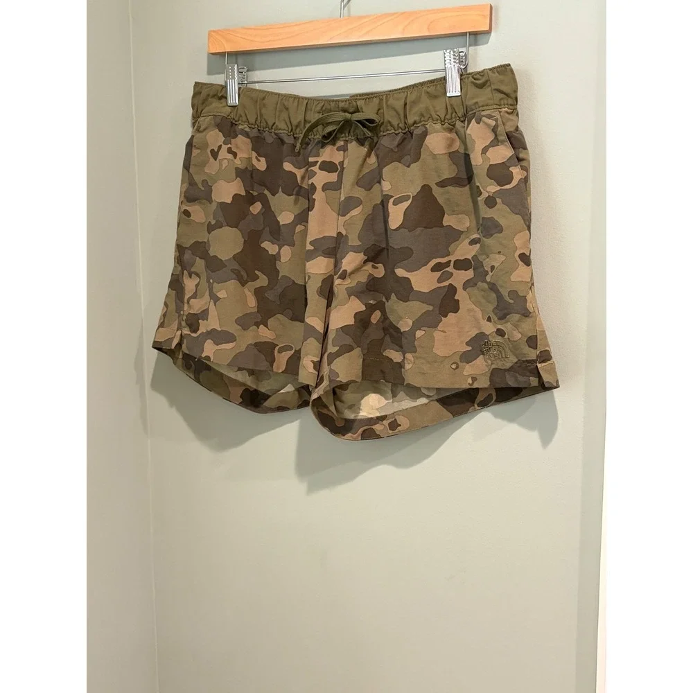 The North Face Womens‎ Class V Camo Shorts Size Large Drawstring
